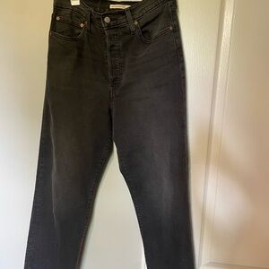 Women’s Levi High Rise Black Jeans